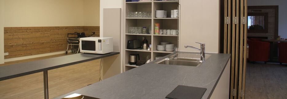 Pflege-Care-Einrichtungen, Ausstatter, Komplett-Einrichter für soziale Einrichtungen